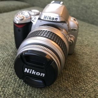 名機】ニコン Nikon D40 純正レンズキット（18-55） |