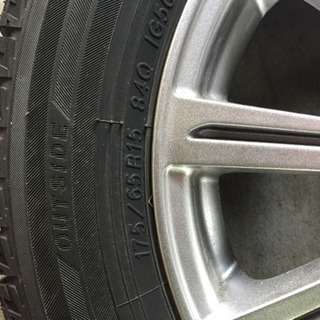 1シーズンのみ使用アルミホイール付スタットレスタイヤ