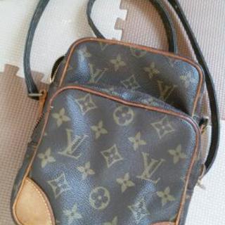 ルイヴィトン　アマゾン　バッグ　LOUIS VUITTON