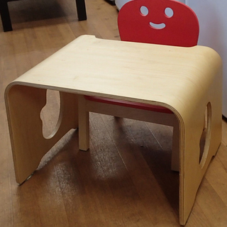 ☆ヤトミ ベビー用テーブル＆椅子