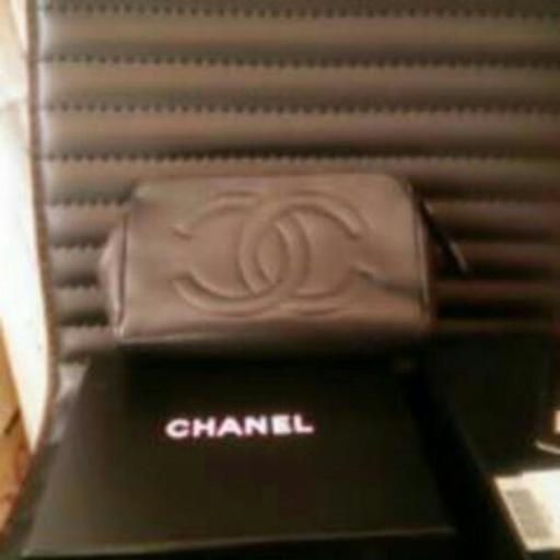 CHANELポーチ