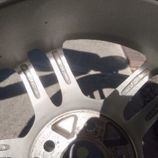 売りたいので値下げします！！ 4本・スタッドレスタイヤ・ホイールセット