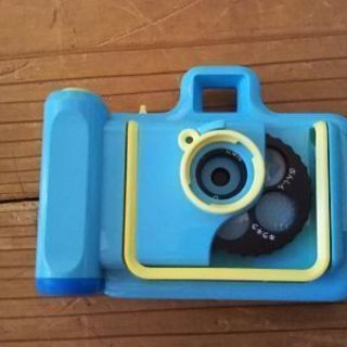 デジタルカメラ(子供の通信学習の付録)