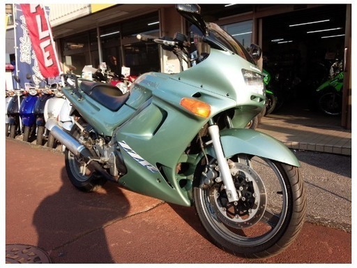 NO.1740  ZZR250 水冷4サイクル2気筒 ETC付き リヤキャリア付き カスタムスクリーン カスタムレバー ☆彡