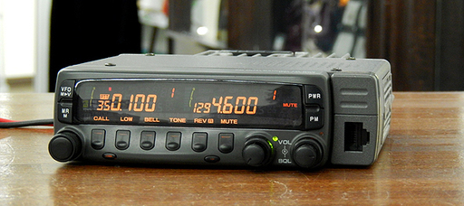 通電確認済み アマチュア無線機 KENWOOD/ケンウッド TM-833V 430