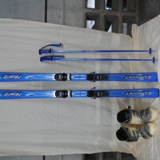 女性用　中級スキーセット　スキー　ブーツ　ストック