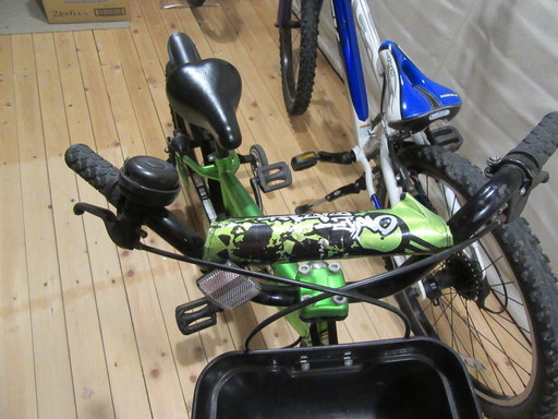 室内保管子供用自転車 大ちゃんのパパ 赤間の一輪車の中古あげます 譲ります ジモティーで不用品の処分 室内保管子供用自転車 大ちゃんのパパ 赤間の一輪車の中古あげます 譲ります ジモティーで不用品の処分