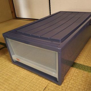 値下げしました！押入れプラ引き出し（その１）