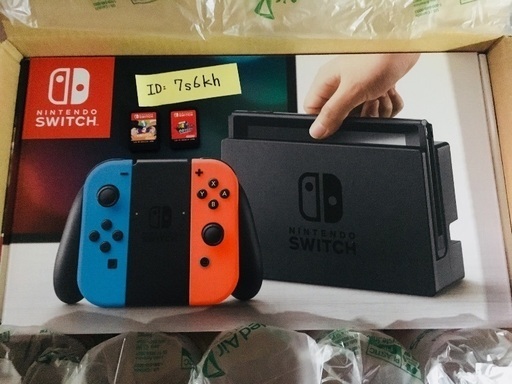 【最終値下】ソフト２個付き【新品未開封】任天堂スイッチネオン+中古ソフト２個