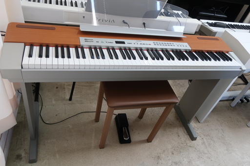 ヤマハ　電子ピアノ　P-120C　￥20.000-