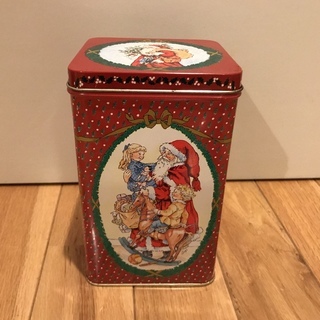 ★クリスマス★北欧のクリスマスのヴィンテージ（？）缶