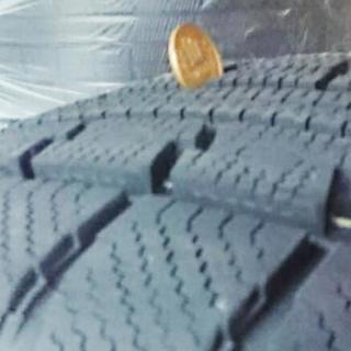 ホイール付きスタッドレスタイヤ１６インチ