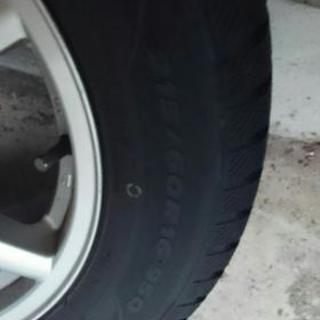 ホイール付きスタッドレスタイヤ１６インチ
