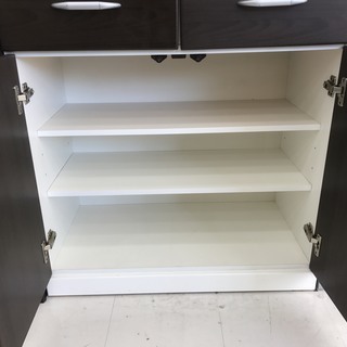 収納家具 取りに来て頂ける方限定！収納力のある2枚扉