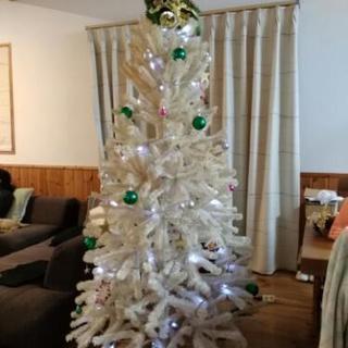 クリスマスツリー　180cm 装飾品付き