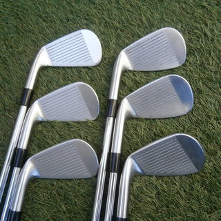 タイトリストアイアンセット　ＣＢ７１２　６本組