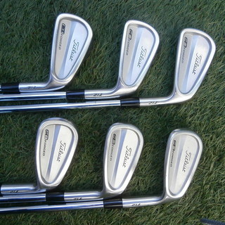 タイトリストアイアンセット　ＣＢ７１２　６本組