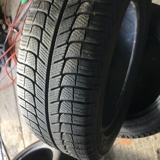 スタットレスタイヤ205/55R15