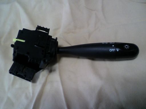 スズキ純正 ディマースイッチ ヘッドライトスイッチ ワゴンr Mh21 Mh22系 スズキ パーツナンバー C56csスバル純正品番8 均満腹 延岡の車のパーツの中古あげます 譲ります ジモティーで不用品の処分