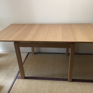 お買得 IKEA 伸長式テーブル BJURSTA 90.129.168
