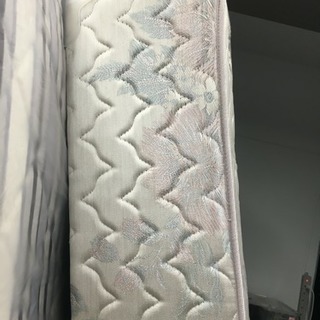 西川マットレススプリング セミダブル 新品