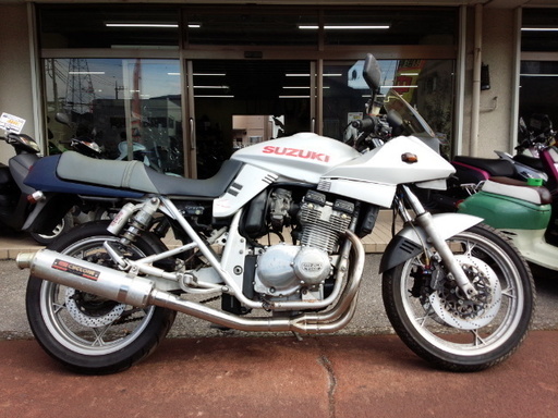 NO.1665 GSX400Sカタナ 水冷4サイクル4気筒エンジン ヨシムラサイクロンマフラー ☆彡