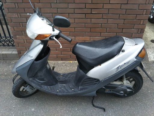 スズキのセピア（52000km）
