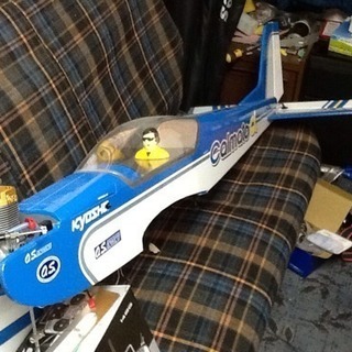 ラジコン飛行機 完成品