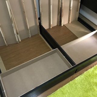 セミダブルベッド
