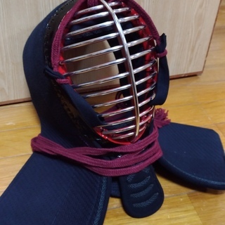 美品★少年剣道防具一式（面・垂・胴・小手・防具袋）、竹刀2本(袋付き)