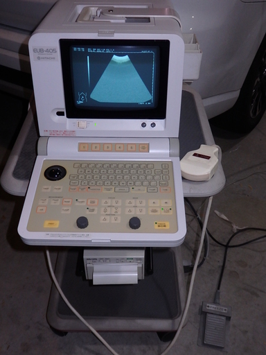 日立の超音波画像診断装置 EUB-405