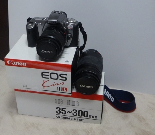 フィルム一眼レフカメラ　Canon  EOS