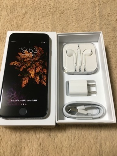 【美品】iPhone6 64GB docomo スペースグレイ