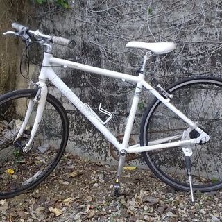那覇市で中古自転車の販売をやっております。RECO沖縄と申します。