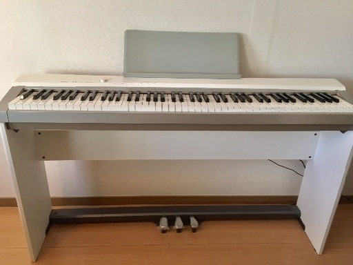 美品☆カシオ 電子ピアノ Privia PX-130 コンパクトモデル