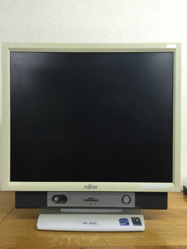 中古一体型パソコン　（型番:FMV-K5250,商品ID:72）