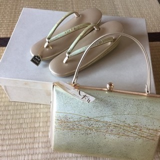 値下げしました。草履とバッグのセット 新品