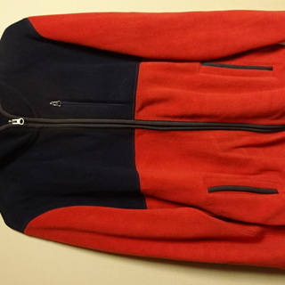 ユニクロ・フリースジャケットLサイズ(オレンジ/黒)・胸ポケット付き