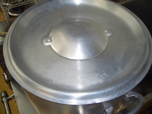 ☆高く買取るゾウ 八幡西店☆【直接引取限定】業務用 寸胴鍋 約80Lの大  