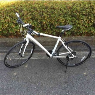 Trek7.4fx ホワイト クロスバイク TREK 7.4FX