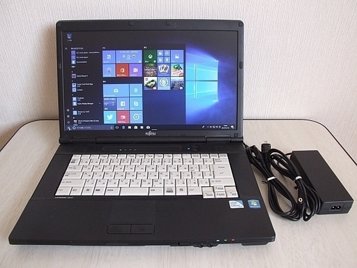 Fujitsu LIFEBOOK A561/D ノートパソコン　バッテリー不良