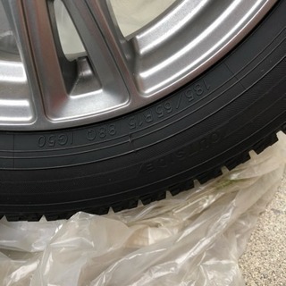 お値引きしました フリード スタッドレスタイヤ 185/65r15