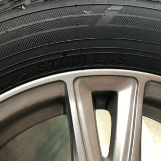 お値引きしました フリード スタッドレスタイヤ 185/65r15