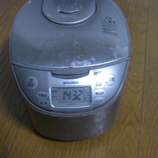 NJ-KG18-S 三菱IH炊飯ジャー　10合炊き用