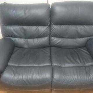 値下げしました】電動リクライニングソファー二人掛け用