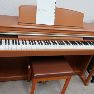 KAWAI　電子ピアノ　CA63C　2012製　￥75.000-
