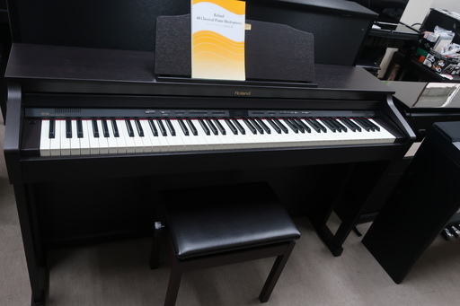 Roland　電子ピアノ　HP504R　2013製　￥70.000-