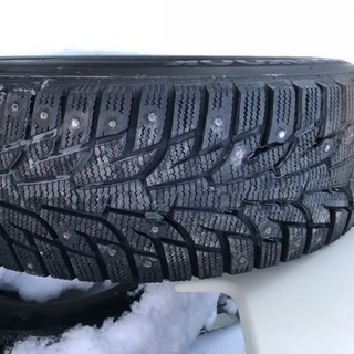 ハイエースホイール付きスパイクタイヤ9部山