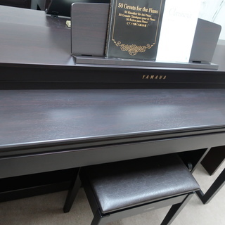 YAMAHA　CLP-470　2012製　￥90.000-
