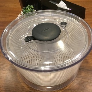 OXOクリアサラダスピナー【ほぼ新品】（大）野菜の水切り